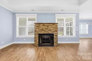 1210 Aragon Beach Rd, Rock Hill, SC 29732 - Photo 5