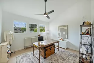 2421 Kenmore Ave, Charlotte, NC 28204 - Photo 19