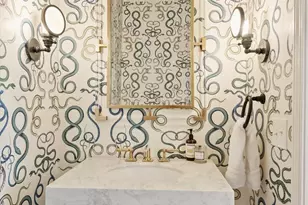 2421 Kenmore Ave, Charlotte, NC 28204 - Photo 15