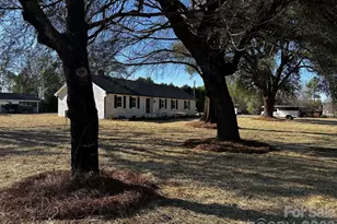 1108 Evans Mill Rd, Pageland, SC 29728 - Photo 1