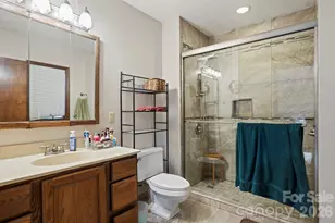 404 W Browning Rd, Hendersonville, NC 28791 - Photo 27