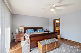 404 W Browning Rd, Hendersonville, NC 28791 - Photo 17