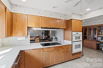 404 W Browning Road, Hendersonville, NC 28791 - Photo 13