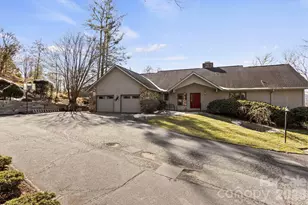 404 W Browning Rd, Hendersonville, NC 28791 - Photo 43