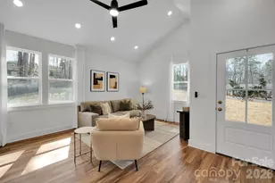 122 Plumtree Ln, Statesville, NC 28677 - Photo 5