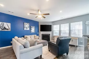 16708 Prairie Falcon Ln, Charlotte, NC 28278 - Photo 7