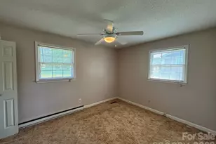 136 Devon Ln, Statesville, NC 28625 - Photo 15