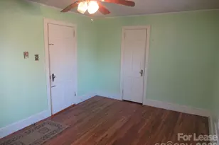 1073 W Nc 150 Hwy, Lincolnton, NC 28092 - Photo 15