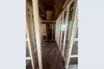 527 Moore Street, Wadesboro, NC 28170 - Photo 5