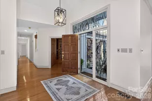 4310 Canoebrook Rd, Charlotte, NC 28210 - Photo 3