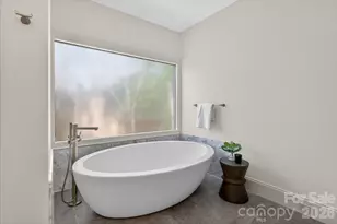 4310 Canoebrook Rd, Charlotte, NC 28210 - Photo 29