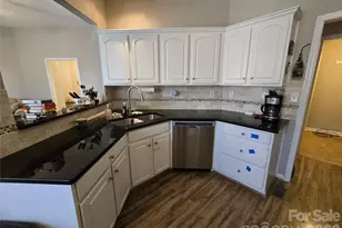 1825 Morningside Ln, Salisbury, NC 28146 - Photo 3