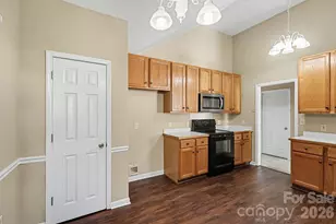 1448 Rainforest Ct, Gastonia, NC 28054 - Photo 7