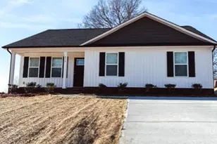 816 Evergreen Ave, Kannapolis, NC 28081 - Photo 1