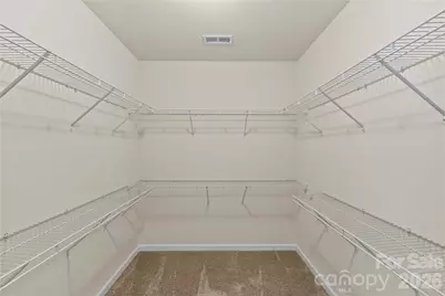 7512 Meridale Forest Drive, Charlotte, NC 28269 - Photo 23