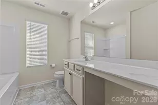 7512 Meridale Forest Dr, Charlotte, NC 28269 - Photo 27