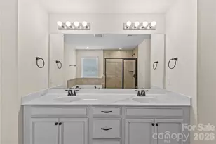 7512 Meridale Forest Dr, Charlotte, NC 28269 - Photo 21