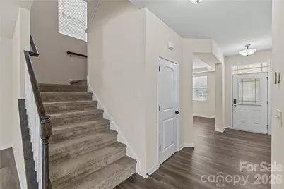 7512 Meridale Forest Drive, Charlotte, NC 28269 - Photo 9