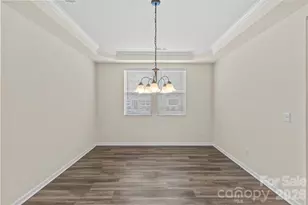 7512 Meridale Forest Dr, Charlotte, NC 28269 - Photo 5