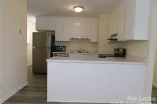 416 E 19th St, Charlotte, NC 28206 - Photo 5