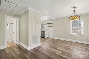 614 N Rhyne St, Gastonia, NC 28054 - Photo 7