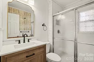 614 N Rhyne St, Gastonia, NC 28054 - Photo 15