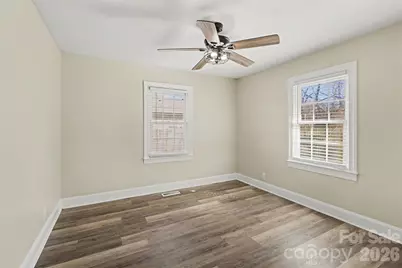 614 N Rhyne Street, Gastonia, NC 28054 - Photo 21