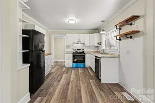 614 N Rhyne St, Gastonia, NC 28054 - Photo 9