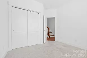 5005 Sovereignty Ct, Charlotte, NC 28205 - Photo 7