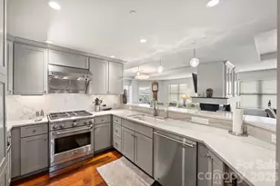 520 E Martin Luther King Jr Blvd, Charlotte, NC 28202 - Photo 9