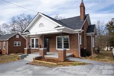 430 N Green Street, Morganton, NC 28655 - Photo 1