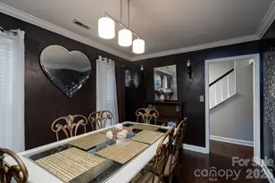 8042 Regent Park Ln, Charlotte, NC 28210 - Photo 7