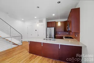 921 Westbrook Dr, Charlotte, NC 28202 - Photo 15