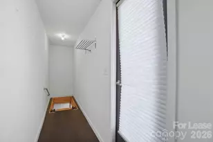 921 Westbrook Dr, Charlotte, NC 28202 - Photo 45