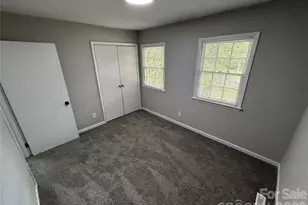 386 17th Ave NE, Hickory, NC 28601 - Photo 13