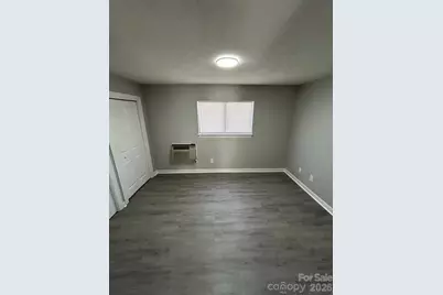 386 17th Avenue NE, Hickory, NC 28601 - Photo 7