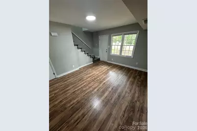 386 17th Avenue NE, Hickory, NC 28601 - Photo 11