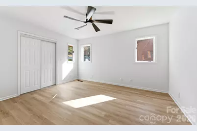 402 Woodfield Drive, Asheville, NC 28803 - Photo 13