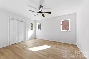 402 Woodfield Dr, Asheville, NC 28803 - Photo 13