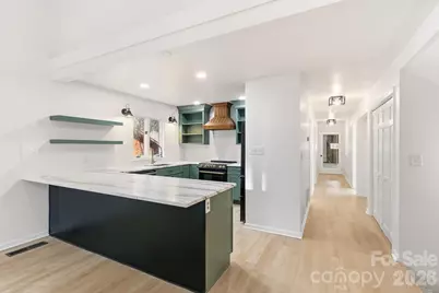 402 Woodfield Drive, Asheville, NC 28803 - Photo 7