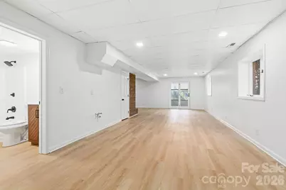 402 Woodfield Drive, Asheville, NC 28803 - Photo 35