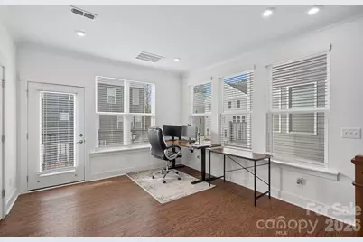 4012 Capital Ridge Court, Charlotte, NC 28205 - Photo 5