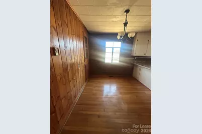 110 Ashebrook Park Road, Dallas, NC 28034 - Photo 5