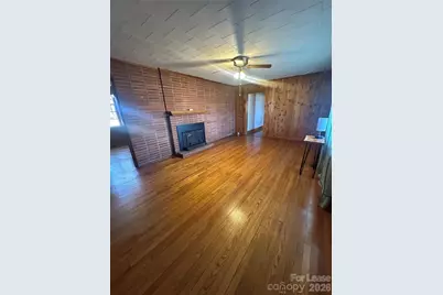 110 Ashebrook Park Road, Dallas, NC 28034 - Photo 3