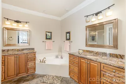 133 Towne Place Drive, Hendersonville, NC 28792 - Photo 19