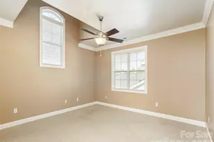 133 Towne Pl Dr, Hendersonville, NC 28792 - Photo 23