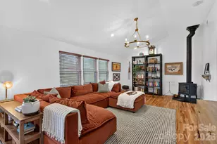 20 Bethesda Rd, Asheville, NC 28805 - Photo 13