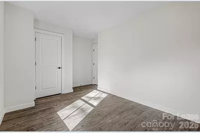 106 10th Avenue SE, Hickory, NC 28602 - Photo 21