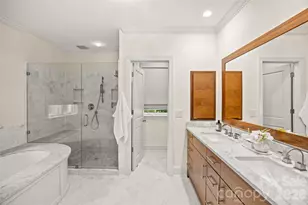 246 Colville Rd, Charlotte, NC 28207 - Photo 21