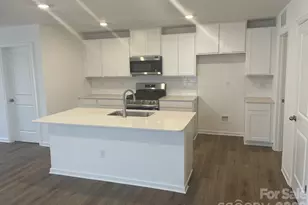 526 Sand Dunes Dr, Kannapolis, NC 28081 - Photo 7